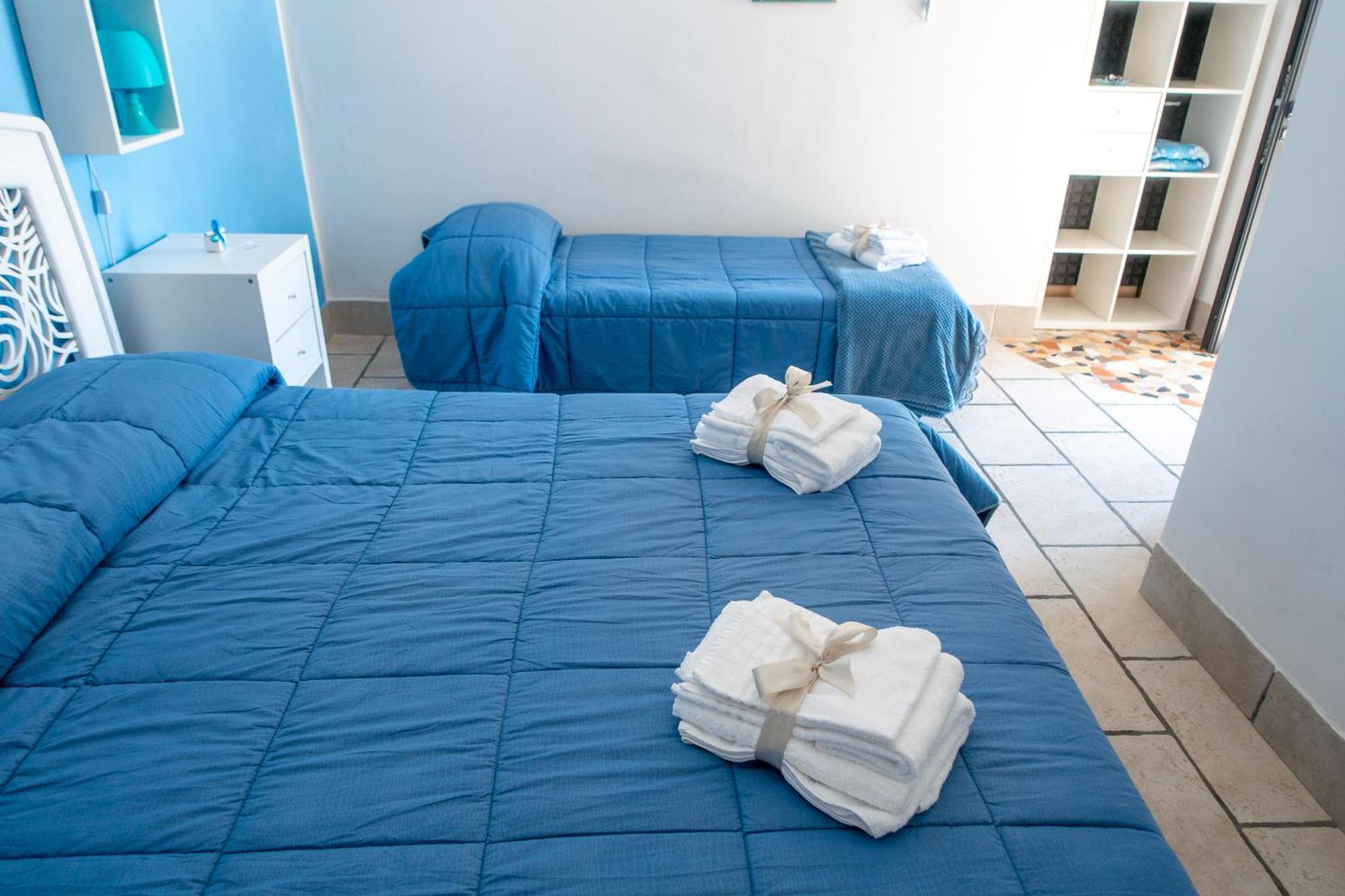 Villa Giulia - Vesuvio Guest House Pompei Sorrento Boscotrecase Pokoj fotografie